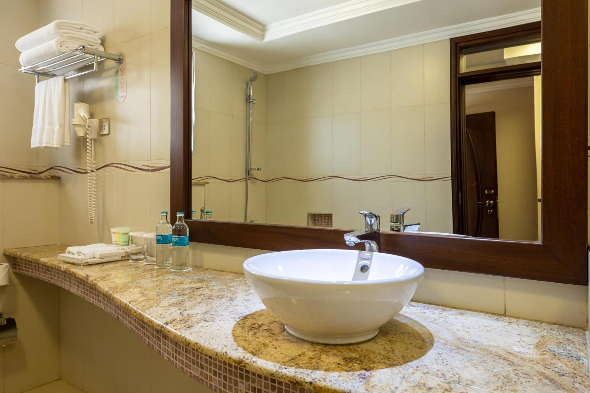 Enashipai Resort & Spa Naivasha Buitenkant foto